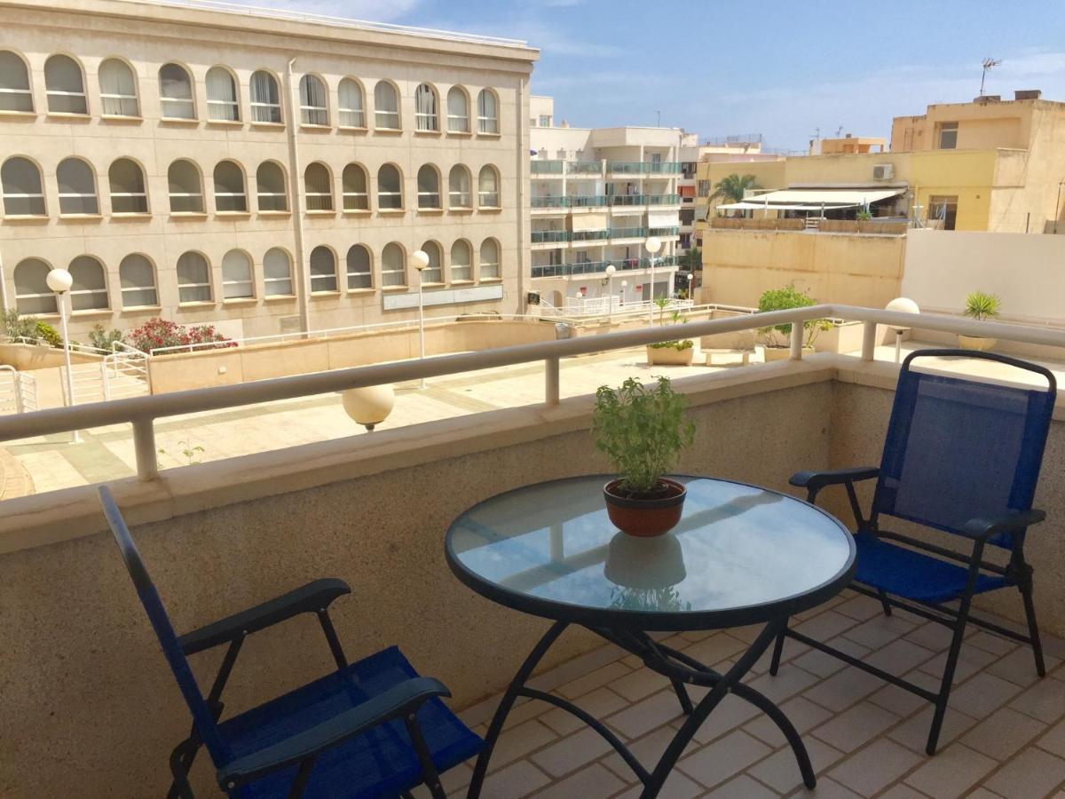 1 Calle Del Mar Apartamento Garrucha Eksteriør billede